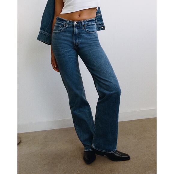 Abercrombie & Fitch Jeans The 90's Relaxed High Rise Women's Size 29 Blue - Picture 2 of 7